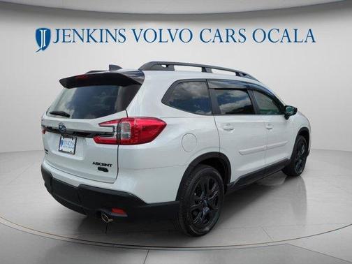 Crystal White 2026 Subaru Ascent Onyx Edition Touring