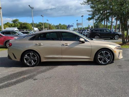 2021 Kia K5 EX