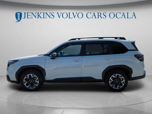 Crystal White Pearl 2026 Subaru Forester Premium