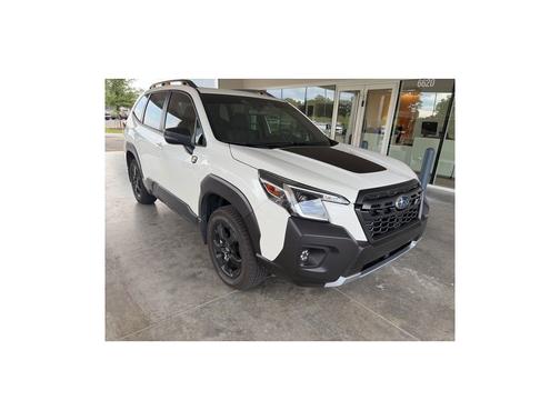 Crystal White Pearl 2023 Subaru Forester Wilderness