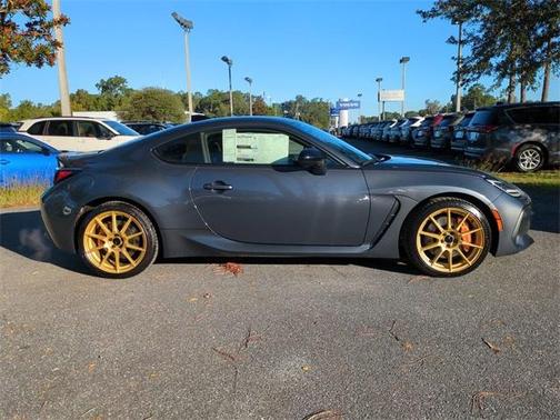 2025 Subaru BRZ TS