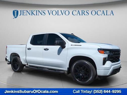 Summit White 2024 Chevrolet Silverado 1500 Custom