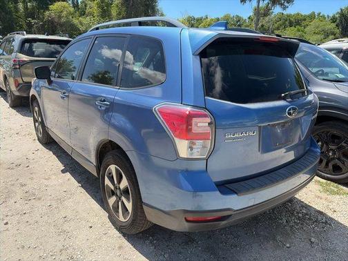 Quartz Blue Pearl 2018 Subaru Forester 2.5i Premium