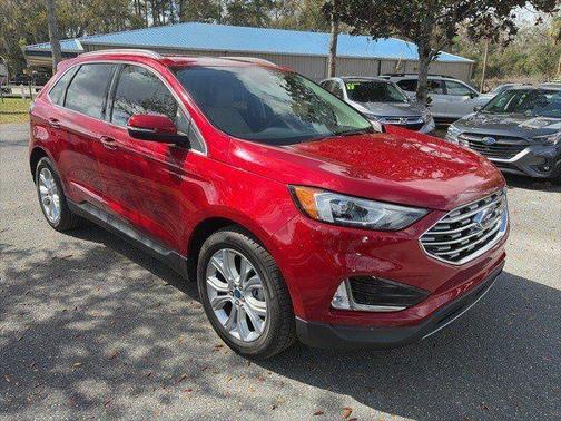 2020 Ford Edge Titanium