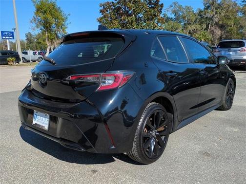 2020 Toyota Corolla Hatchback SE