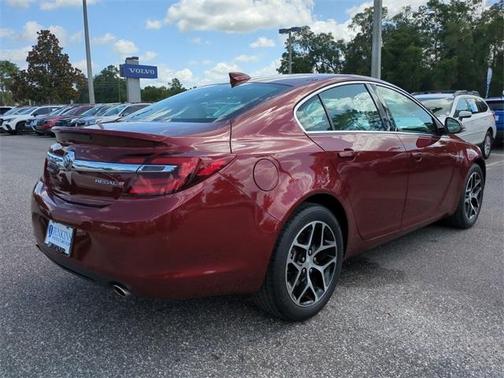 2017 Buick Regal Turbo Sport Touring