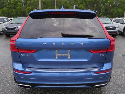 2021 Volvo XC60 T5 R-Design