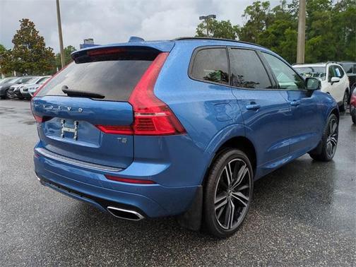 2021 Volvo XC60 T5 R-Design