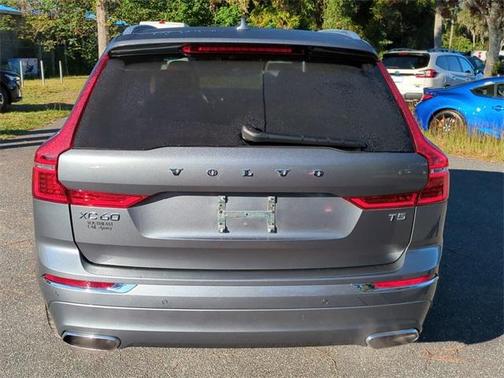 2021 Volvo XC60 T5 Inscription