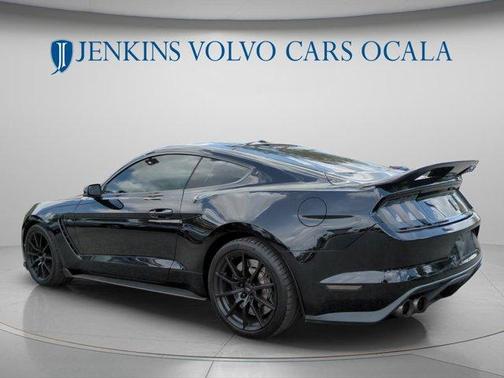 2018 Ford Shelby GT350 Base