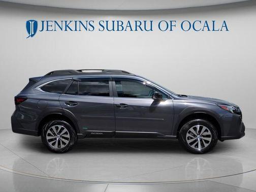 Magnetite Gray Metallic 2025 Subaru Outback Premium