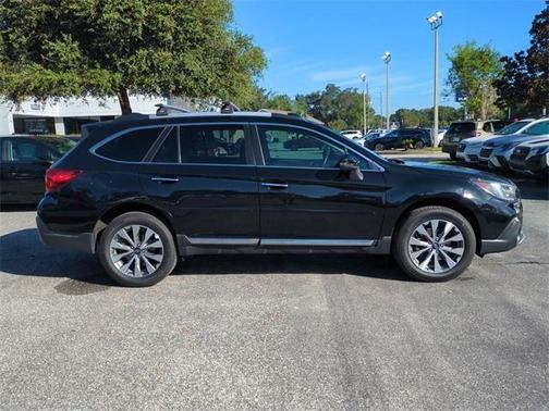 2019 Subaru Outback 3.6R Touring