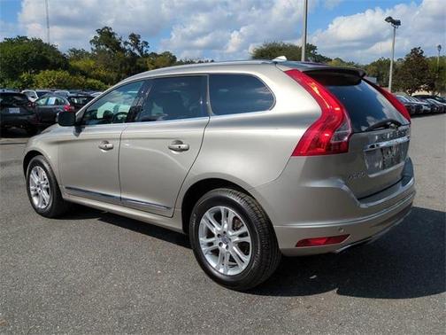 2016 Volvo XC60 T5 Premier