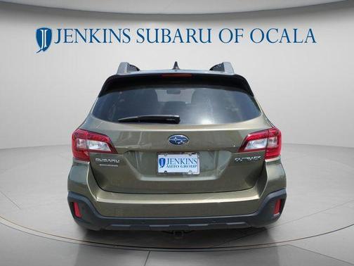Wilderness Green Metallic 2019 Subaru Outback 2.5i Limited