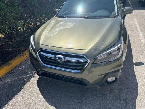 Wilderness Green Metallic 2019 Subaru Outback 2.5i Limited