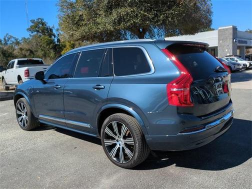 2025 Volvo XC90 Plug-In Hybrid T8 Ultra 7-Seater