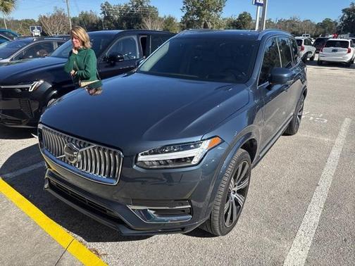 2025 Volvo XC90 Plug-In Hybrid T8 Ultra 7-Seater