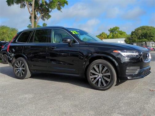 2023 Volvo XC90 B6 Core
