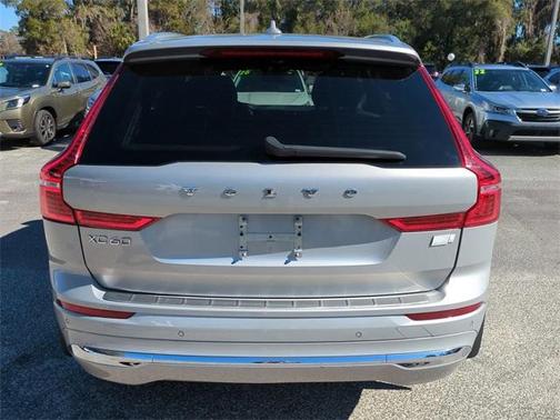 2022 Volvo XC60 Recharge Plug-In Hybrid T8 Inscription