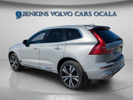 2022 Volvo XC60 Recharge Plug-In Hybrid T8 Inscription