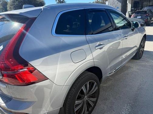 2022 Volvo XC60 Recharge Plug-In Hybrid T8 Inscription