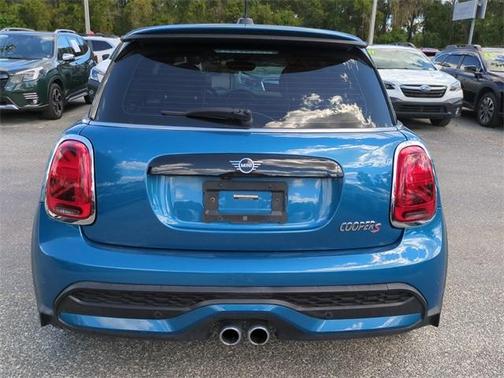 2023 MINI Hardtop Cooper