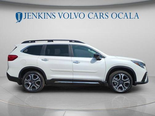 Crystal White Pearl 2026 Subaru Ascent Touring