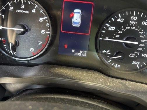 Crystal White Pearl 2024 Subaru Crosstrek Base