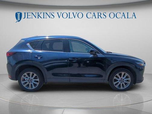 Deep Crystal Blue Mica 2021 Mazda CX-5 Grand Touring
