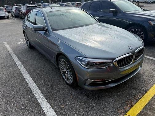 2020 BMW 530 i