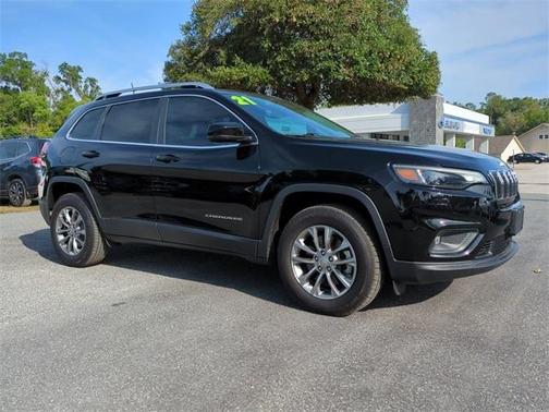 2021 Jeep Cherokee Latitude Lux