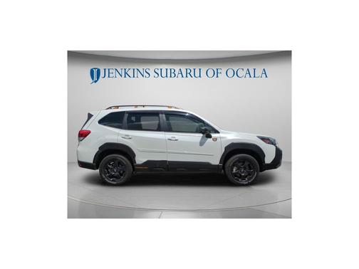 Crystal White Pearl 2025 Subaru Forester Wilderness