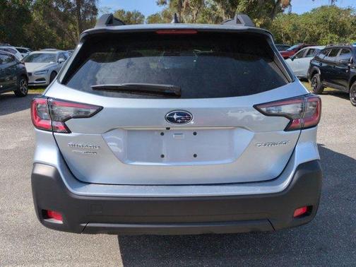 Ice Silver Metallic 2025 Subaru Outback Premium