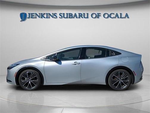 2023 Toyota Prius XLE