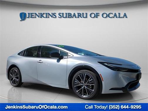 2023 Toyota Prius XLE