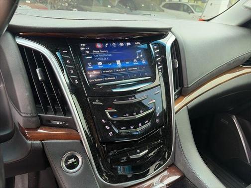 Radiant Silver Metallic 2019 Cadillac Escalade ESV Luxury