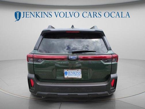 Deep Emerald 2026 Subaru Outback Limited