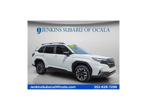 Crystal White Pearl 2025 Subaru Forester Base