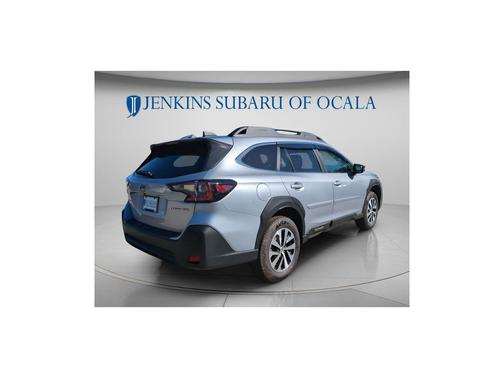 Ice Silver Metallic 2025 Subaru Outback Premium