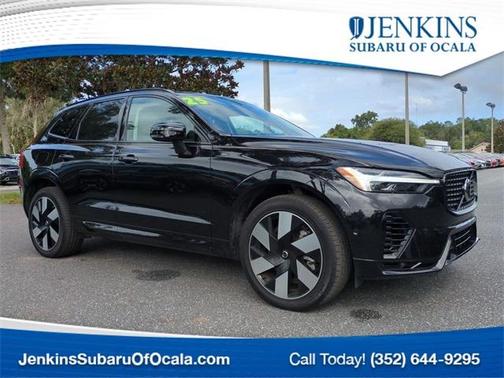 2025 Volvo XC60 Plug-In Hybrid T8 Plus