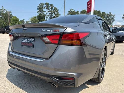 2023 Nissan Altima SR FWD