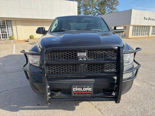 Brilliant Black Crystal Pearlcoat 2016 RAM 1500 Tradesman