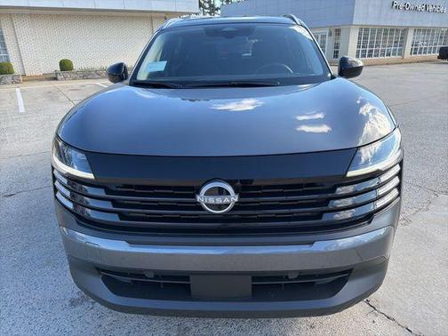 Gun Metallic 2026 Nissan Kicks SV