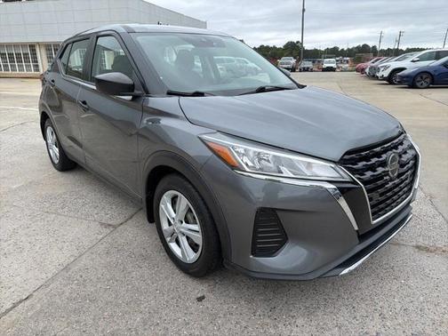 2021 Nissan Kicks S