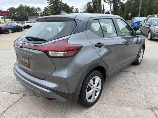 2021 Nissan Kicks S