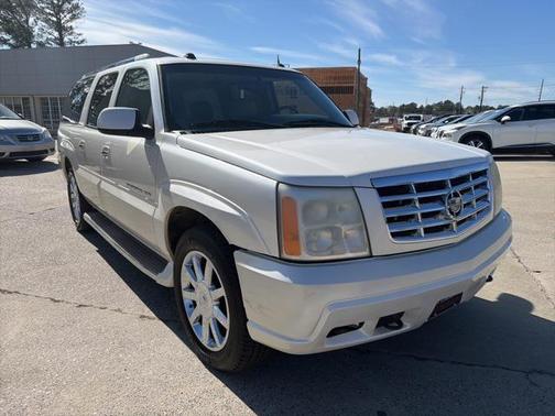 2005 Cadillac Escalade ESV Base