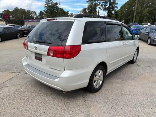 2007 Toyota Sienna XLE