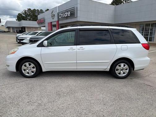 2007 Toyota Sienna XLE