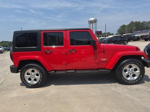 2015 Jeep Wrangler Unlimited Sahara