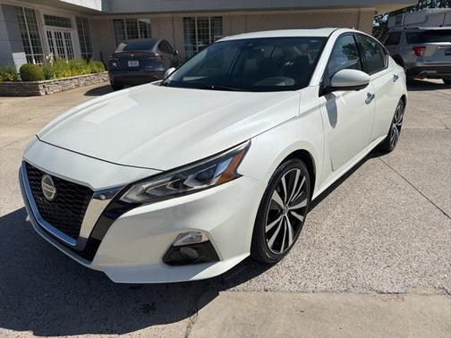 2019 Nissan Altima 2.5 Platinum
